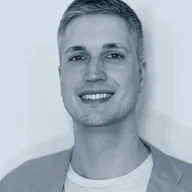 Aron, Performance Marketer